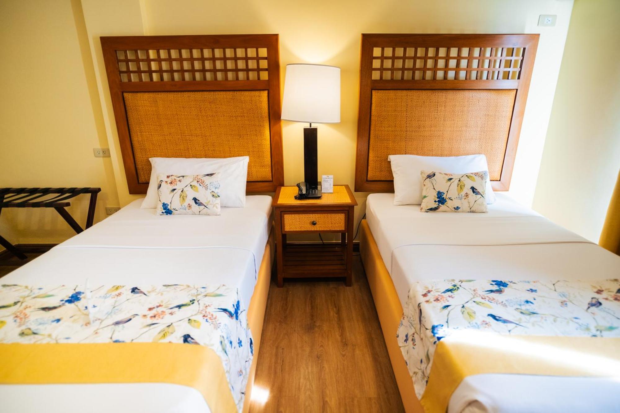 Boracay Tropics Resort Hotel Manoc-Manoc Extérieur photo