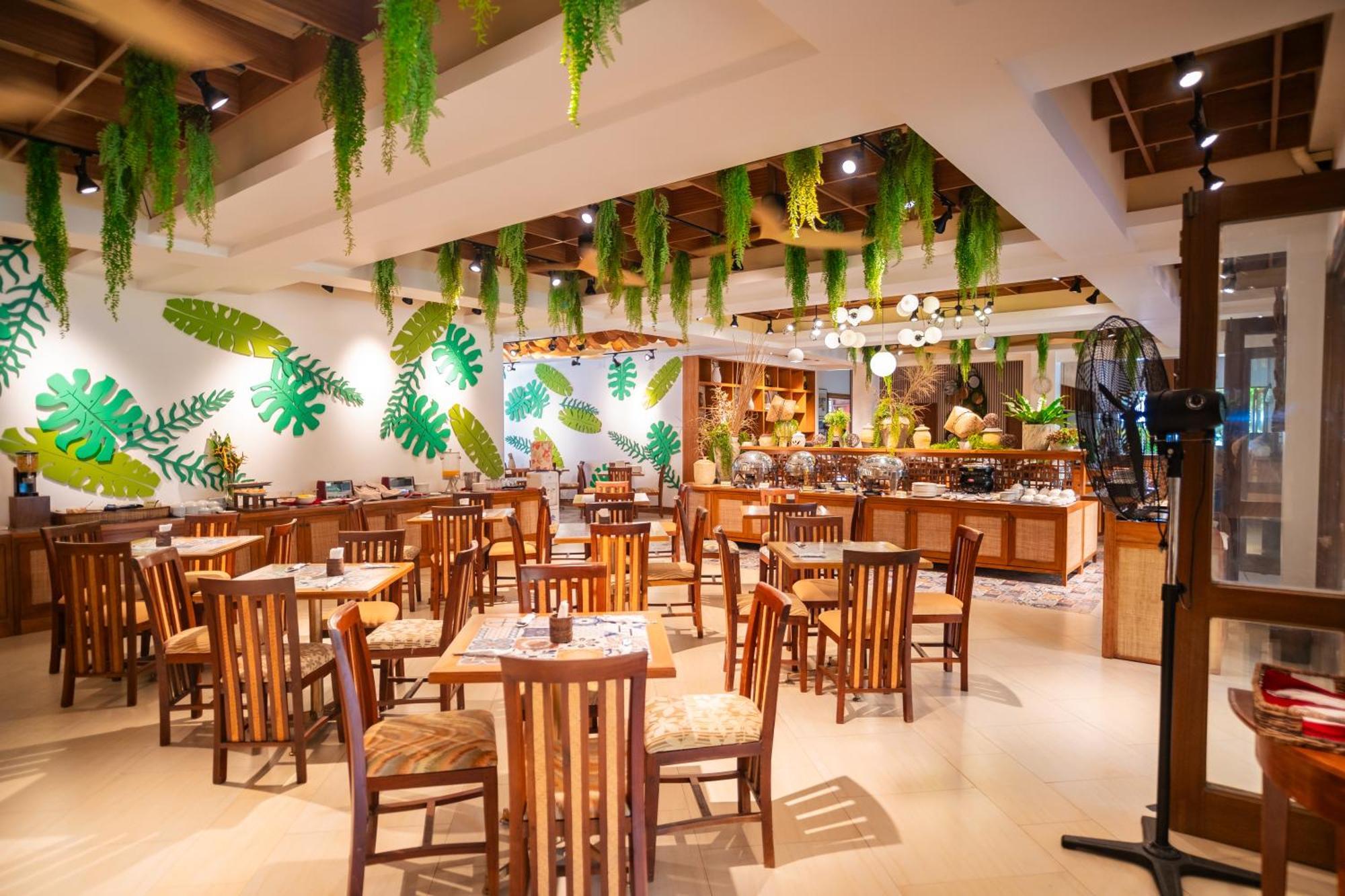 Boracay Tropics Resort Hotel Manoc-Manoc Extérieur photo